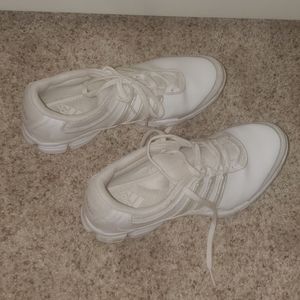 cheer shoes